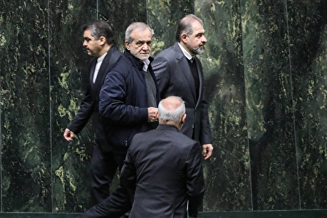 بررسی لایحه بودجه ۱۴۰۵ با حضور رئیس جمهور در مجلس شورای اسلامی