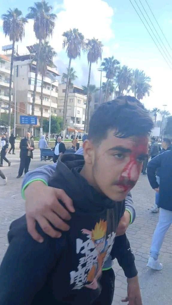 اعتراضات در مناطق مختلف سوریه؛ معترضان هدف حمله عناصر جولانی قرار گرفتند