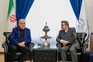 دیدار رئیس اتاق بازرگانی ایران و چین با رئیس سازمان ثبت اسناد و املاک کشور/ تأکید بر توسعه همکاری‌های فناورانه و هوشمندسازی