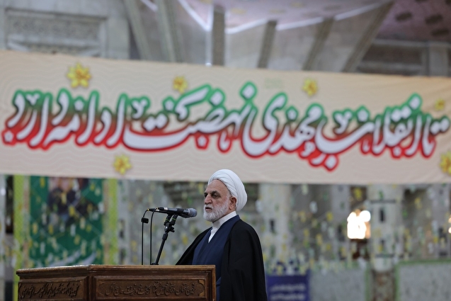 رئیس قوه قضاییه: باید تمام همت خود را معطوف و مصروف داریم تا مسائل و مشکلات مردم را حل کنیم/ دستگاه قضایی در برخورد با عناصر اصلی فتنه اخیر قاطعانه و بدون مماشات عمل خواهد کرد