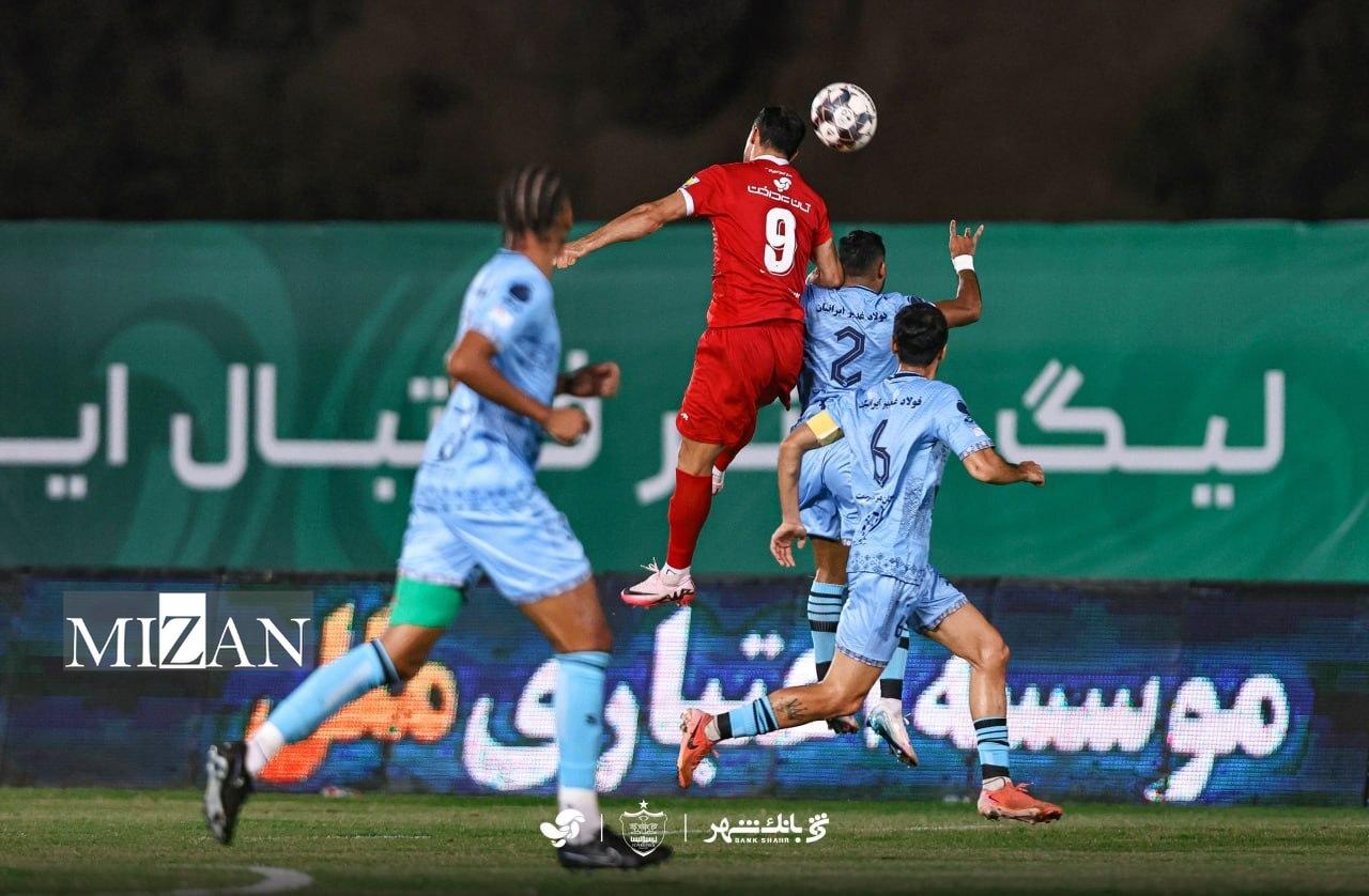 پرسپولیس پرسپولیس - چادرملو؛ فرصت خوب سرخپوشان برای جبران شکست سنگین اهواز/ زنده ماندن رویای قهرمانی دوم اوسمار در روز درخشش خارجیها؟