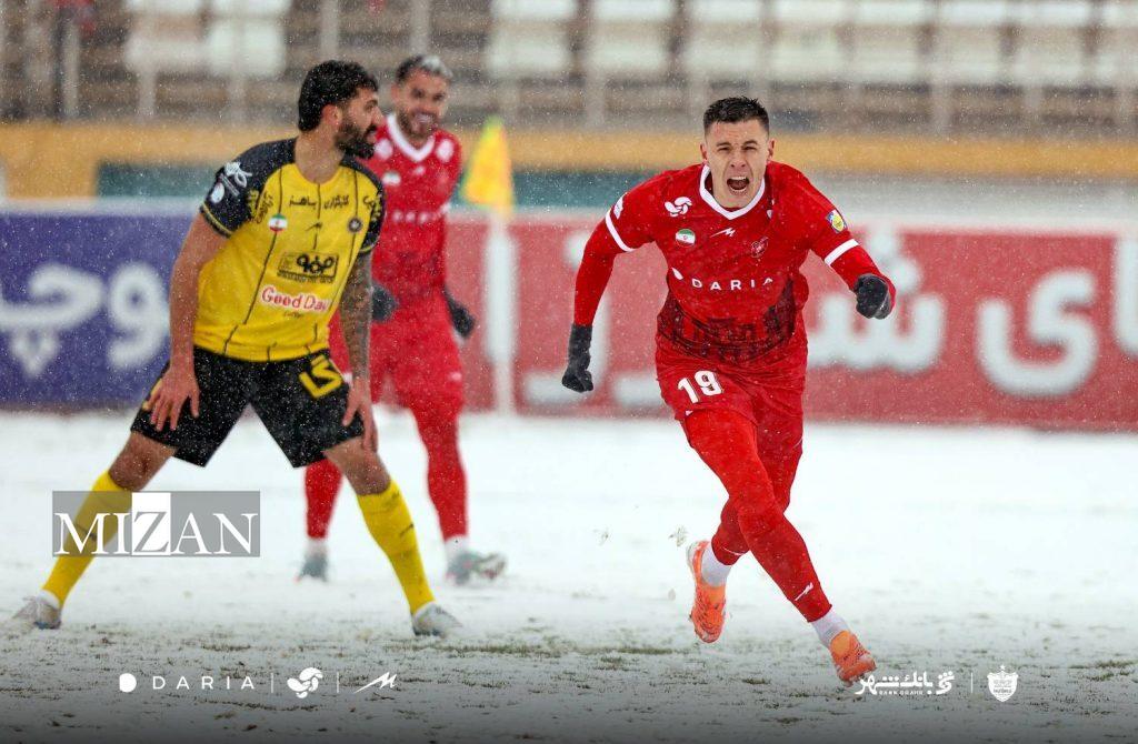 پرسپولیس پرسپولیس - چادرملو؛ فرصت خوب سرخپوشان برای جبران شکست سنگین اهواز/ زنده ماندن رویای قهرمانی دوم اوسمار در روز درخشش خارجیها؟