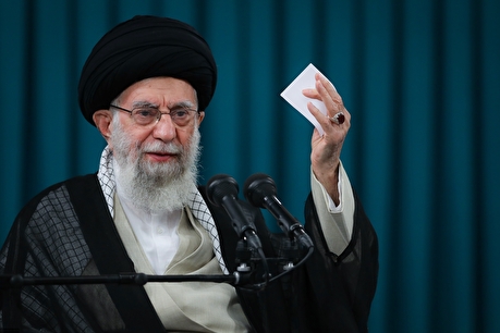 تسلیم نشدیم، ایستادیم و ان‌شاءالله باز هم خواهیم ایستاد