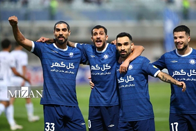 تیم شایسته تحسین تارتار؛ گل‌گهر کورس قهرمانی را ۵ اسبه کرد!/ تکرار سناریو لیگ پانزدهم پس از ۱۰ سال؟