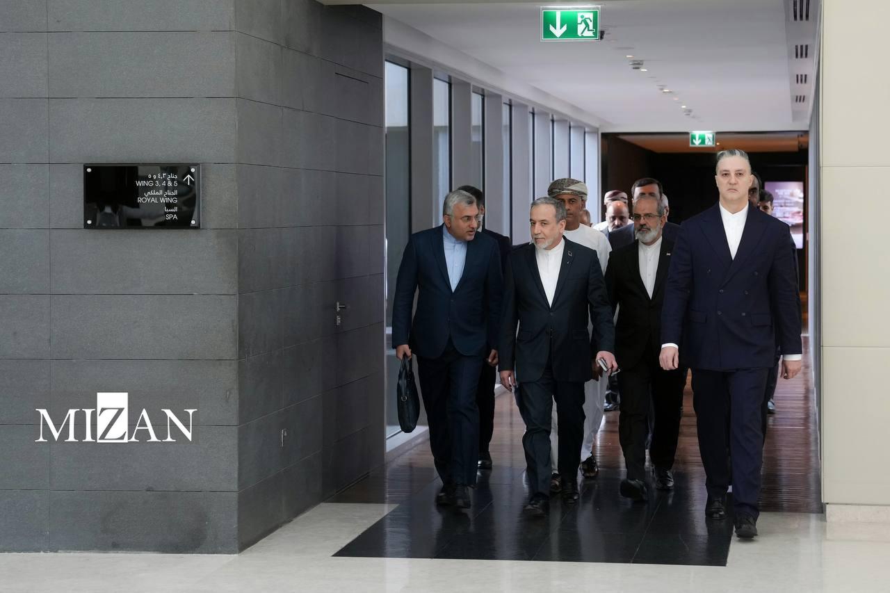 مذاکرات هسته‌ای ایران و آمریکا در عمان/ عراقچی: قاطعانه بر حقوق خود ایستادگی می‌کنیم