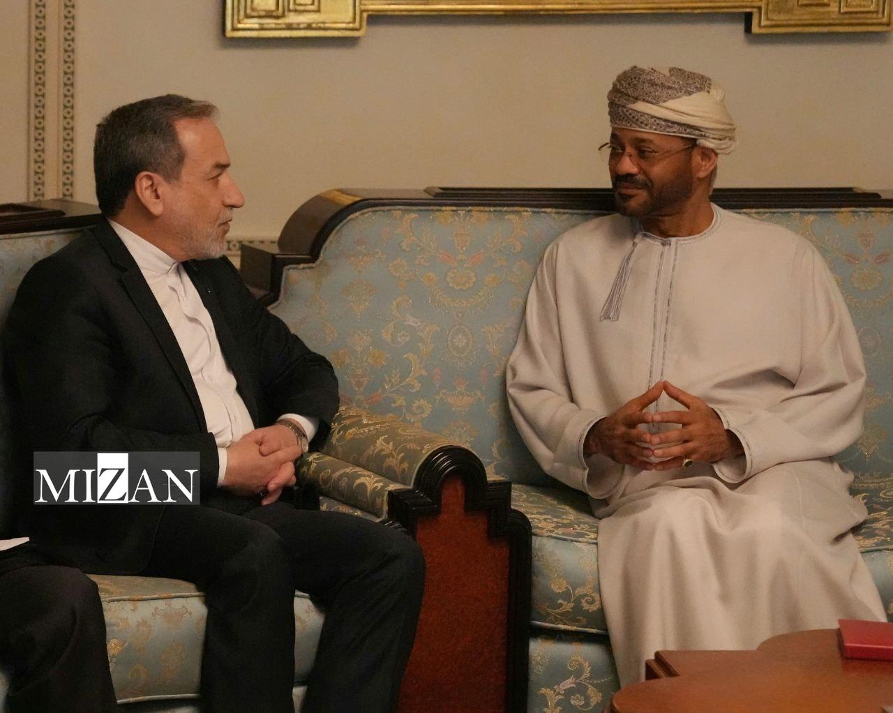 مذاکرات هسته‌ای ایران و آمریکا در عمان/ عراقچی: قاطعانه بر حقوق خود ایستادگی می‌کنیم