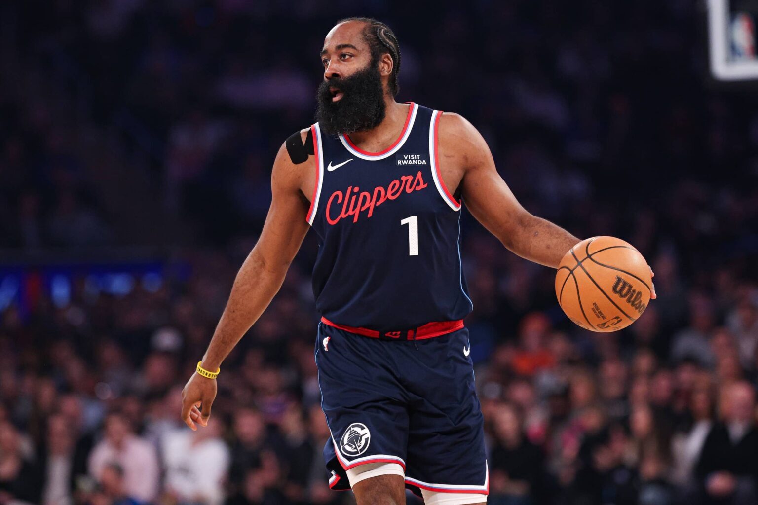 نگاهی به پرونده نقل‌وانتقالات بسکتبال NBA؛ از پول‌پاشی واشینگتن ویزاردز تا عظم راسخ کلیولند برای قهرمانی
