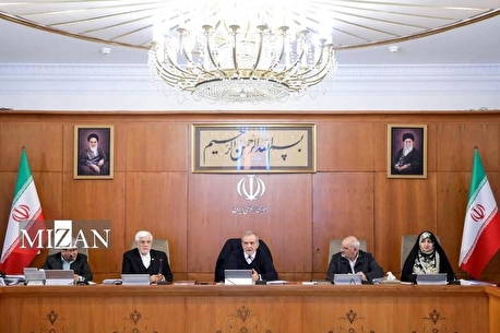 افزایش عیدی کارمندان دولت به ۱۰ میلیون تومان