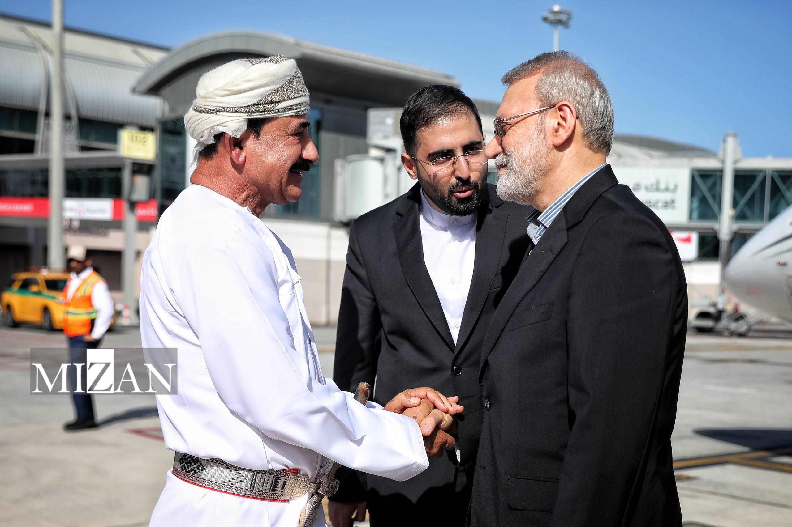 لاریجانی وارد مسقط شد