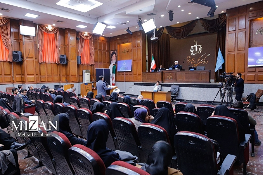 اقدامات منافقین برای کشتار مردم عادی در اغتشاشات اخیر؛ از مسلح کردن گروه‌‌ها تا حضور در صحنه اغتشاشات