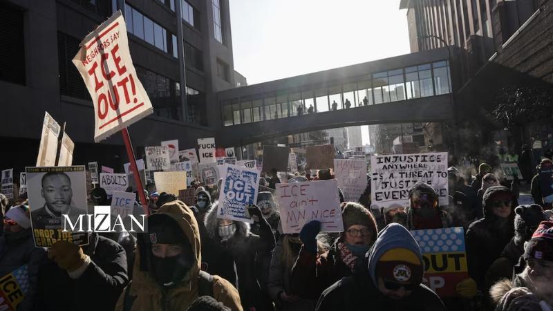 تظاهرات در مینیاپولیس علیه سیاست‌های مهاجرتی ترامپ؛ ۱۰۰ نفر بازداشت شدند