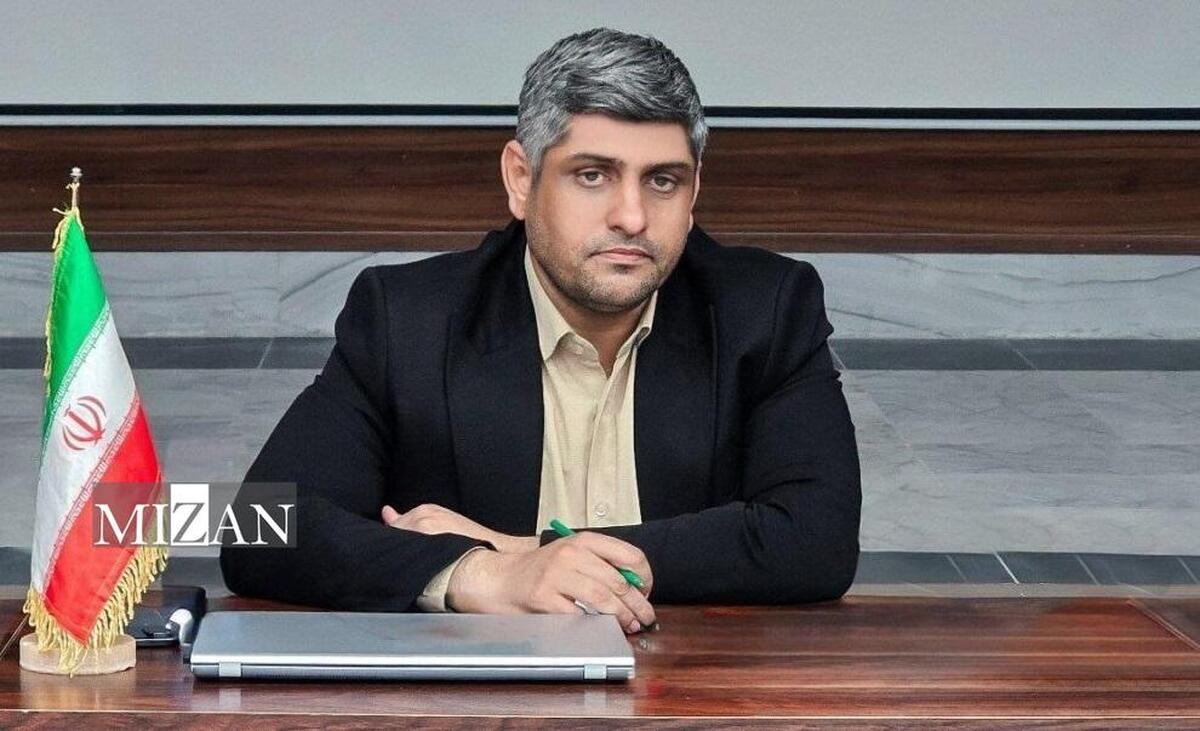 نماینده مجلس:  رهبر انقلاب خط قرمز ملت ایران هستند/ اقتدار نیرو‌های مسلح و موشک‌های قدرتمند مانع ماجراجویی دشمن است