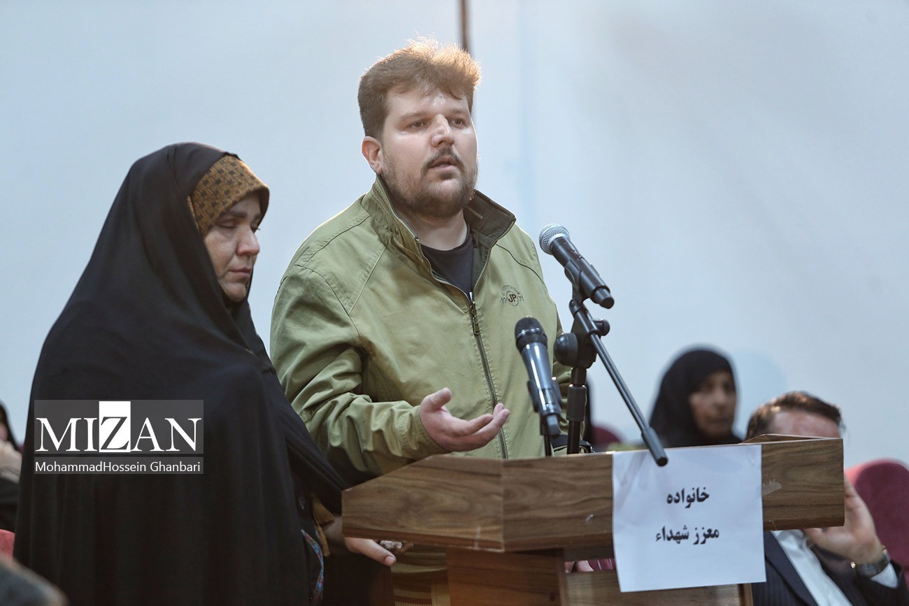 برگزاری دادگاه رسیدگی به دادخواهی خانواده شهدا و جانبازان حادثه تروریستی گلزار شهدای کرمان به طرفیت دولت آمریکا / روایت خانواده‌ها از شهادت عزیزانشان در روز حادثه