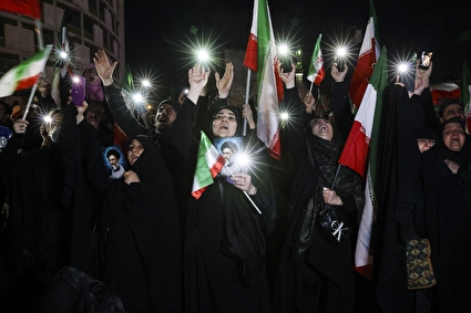 مراسم عزاداری شهادت امام خامنه‌ای در میادین اصلی تهران