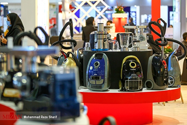 تردید‌ها درباره طرح «اعتبار فراگیر ایرانیان»؛ وام ۳۰ میلیون تومانی خرید لوارم خانگی چقدر کارآمد است؟