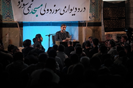 مناجات‌خوانی در مساجد آسیب‌دیده در اغتشاشات