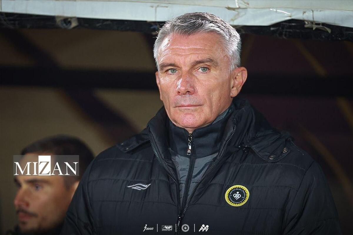 کارترون: باید زندگی‌مان را بگذاریم تا جایگاهمان را حفظ کنیم/ لیاقت برد مقابل گل‌گهر را نداشتیم