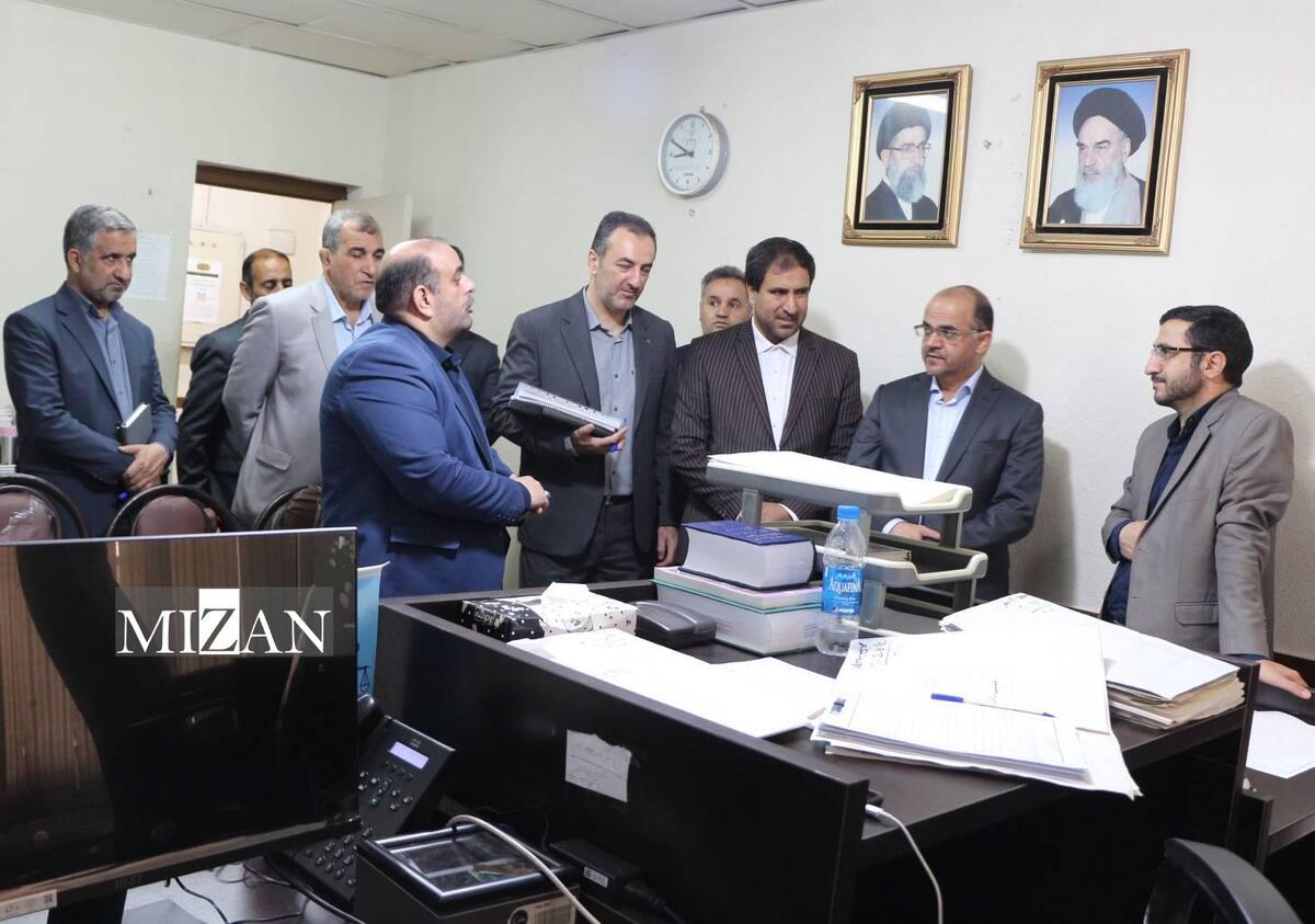 رئیس کل دادگاه‌های عمومی و انقلاب تهران از مجتمع‌های قضایی صلح شماره ۱۲ و شهید مفتح بازدید کرد