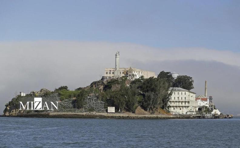 جزیره‌های جرم و جنایت آمریکا؛ نقض حقوق بشر در سرزمین‌های محصور در آب 