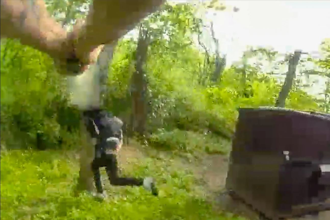 قتل جوان سیاه‎پوست به دست پلیس آمریکا