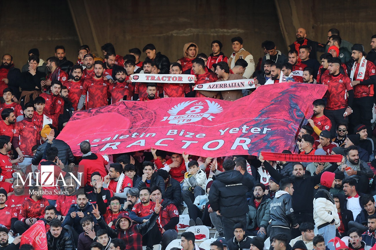 تراکتور در سودای برگزاری جَشن خانگی؛ آتش‌بازی تی‌تی‌ها در تبریز یا مراسم مختصر در اهواز؟