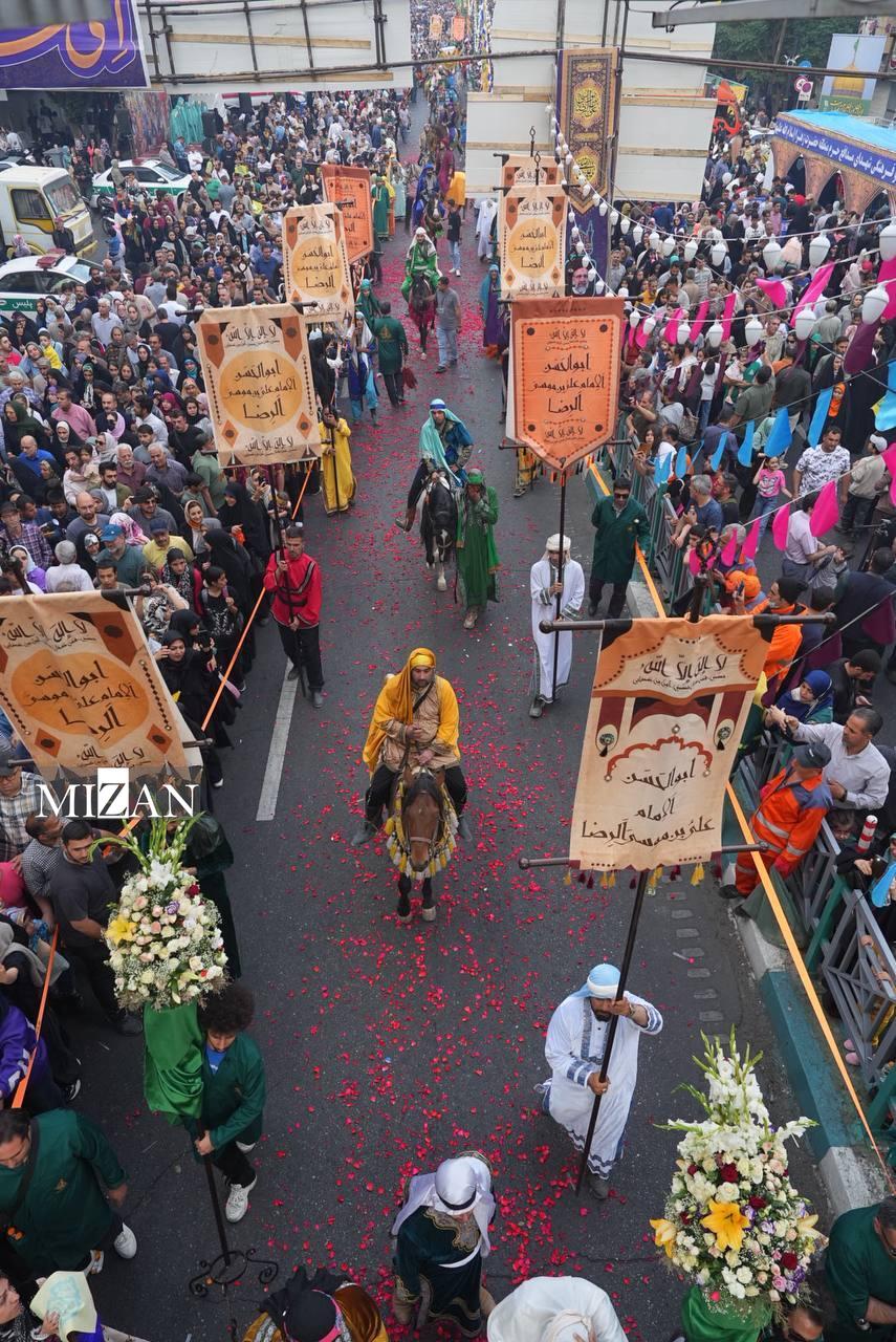 نمایی هوایی از حضور پرشور مردم در اجتماع بزرگ امام‌رضایی‌ها