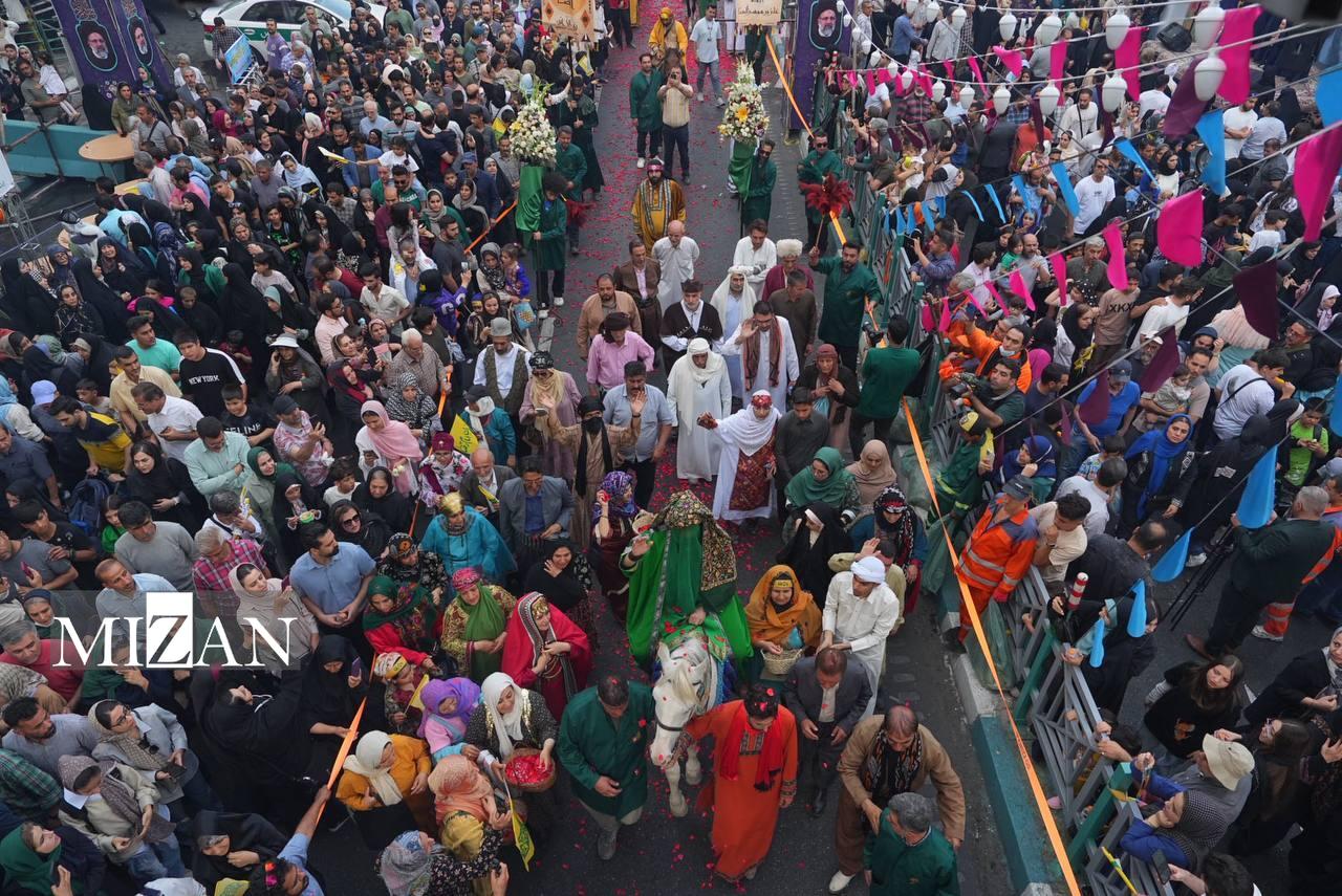 نمایی هوایی از حضور پرشور مردم در اجتماع بزرگ امام‌رضایی‌ها