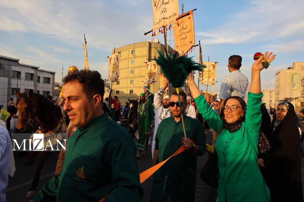 امام رضا! ببین چقدر دلتنگ در تهران داری امام رضا! ببین چقدر دلتنگ در تهران داری