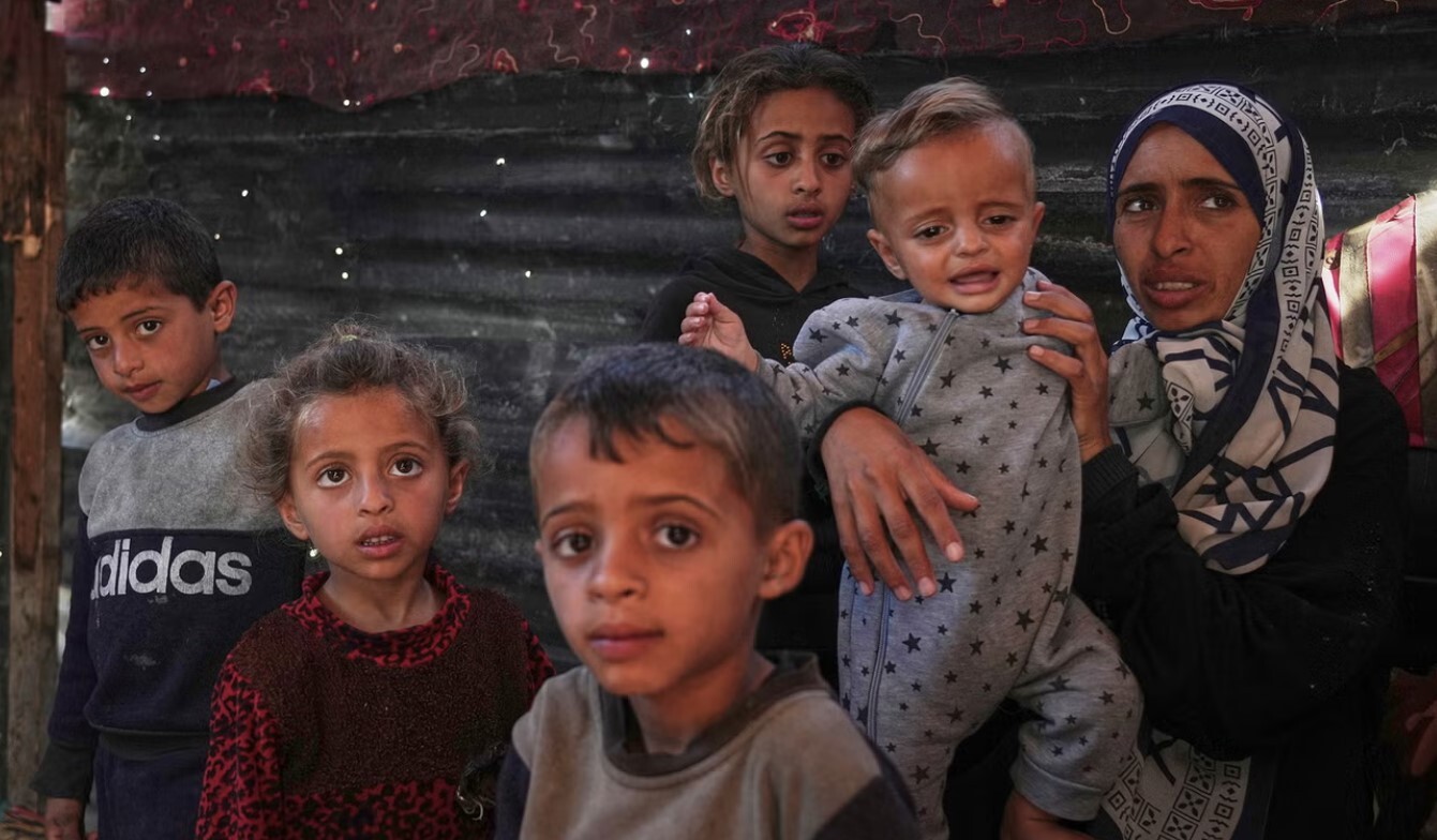 قربانیان فراموش‌شده سلاح‌سازی گرسنگی در غزه؛ نابینایی و مرگ کودکان