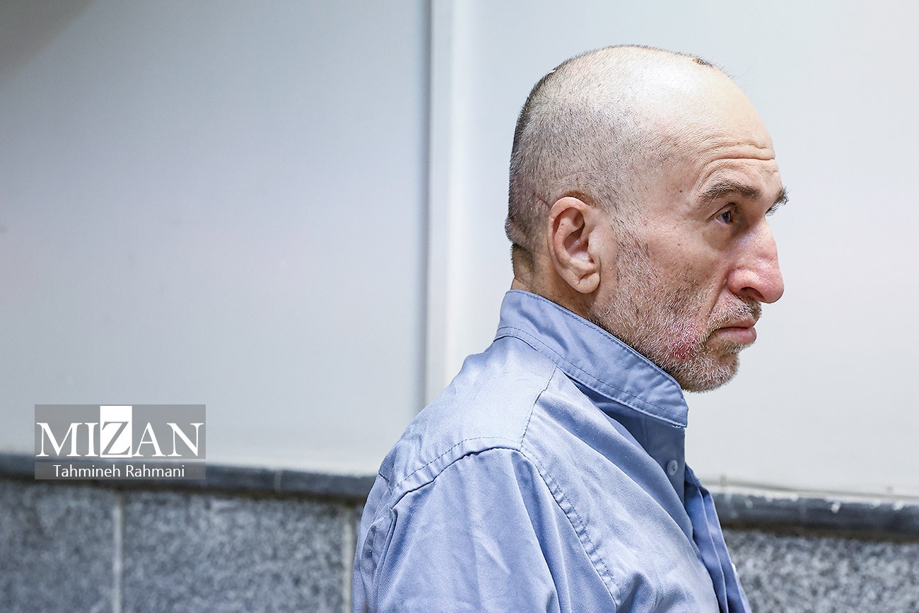 کشف شبکه‌ای که با غصب عنوان انتصاب به دفتر مقام معظم رهبری کلاهبرداری می‌کردند/ انتشار تصویر متهم اصلی برای جهت آگاهی و طرح شکایت بزه‌دیدگان