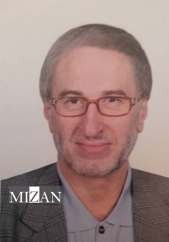 کشف شبکه‌ای که با غصب عنوان انتصاب به دفتر مقام معظم رهبری کلاهبرداری می‌کردند/ انتشار تصویر متهم اصلی برای جهت آگاهی و طرح شکایت بزه‌دیدگان