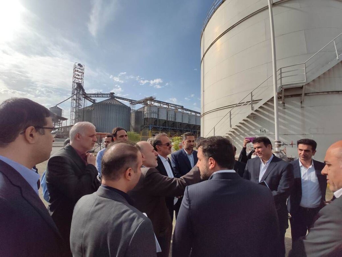 رئیس سازمان بازرسی از منطقه ویژه اقتصادی بندر نوشهر بازدید کرد/ وضعیت انبار‌ها از نظر رسوب کالا مطلوب ارزیابی شد