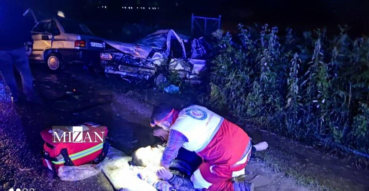 ۱۱ مصدوم در پی تصادف دو پراید در نکا