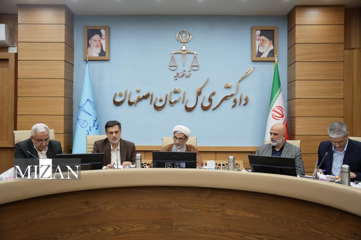 رئیس کل دادگستری استان اصفهان: مشارکت بانک‌ها در تامین مالی پروژه خط ۲ مترو اصفهان امری ضروری است