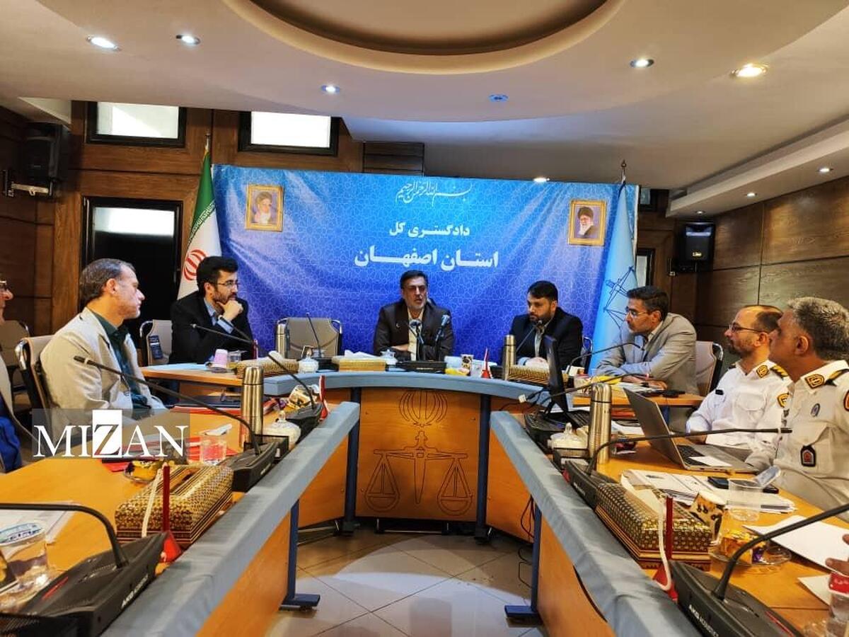 دادستان اصفهان: بیش از ۶۷ هزار وسیله نقلیه رسوبی در پارکینگ‌های استان تعیین تکلیف شدند