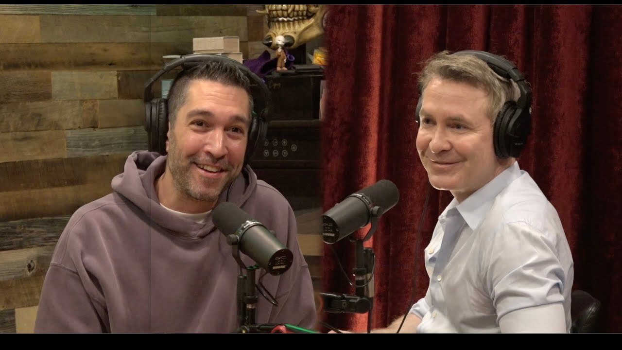 اهرم فشار صهیونیست‌ها روی اینفلوئنسرها برای اعمال سکوت خبری درباره جنایات غزه؛ مناظره دیو اسمیت و داگلاس ماری در پادکدست جو روگن