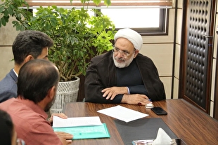 رئیس کل دادگستری سمنان به درخواست ۴۰ نفر از مراجعین در ملاقات مردمی رسیدگی کرد