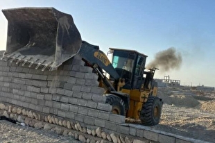بیش از ۷ هزار متر مربع از اراضی دولتی در شهرستان بندر خمیر رفع تصرف شد
