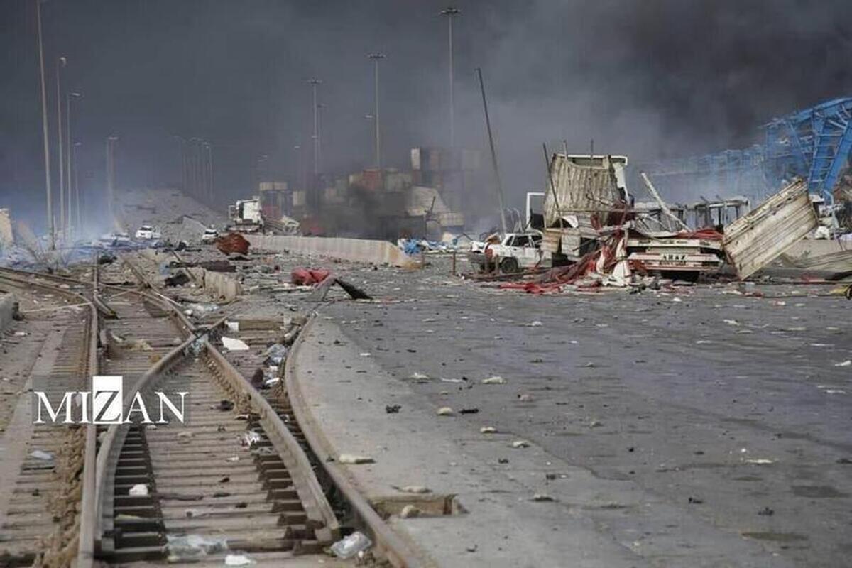 بستگان درجه یک مفقودین حادثه انفجار بندر شهید رجایی به پزشکی قانونی استان محل سکونت خود مراجعه کنند