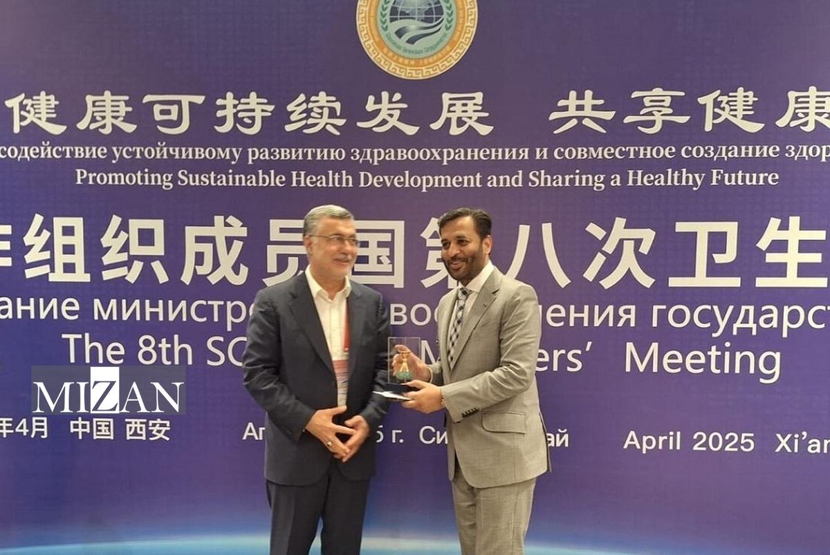 دیدار وزرای بهداشت ایران و پاکستان/ تلاش برای کنترل بیماری‌ها در مناطق مرزی و سازماندهی گردشگری سلامت