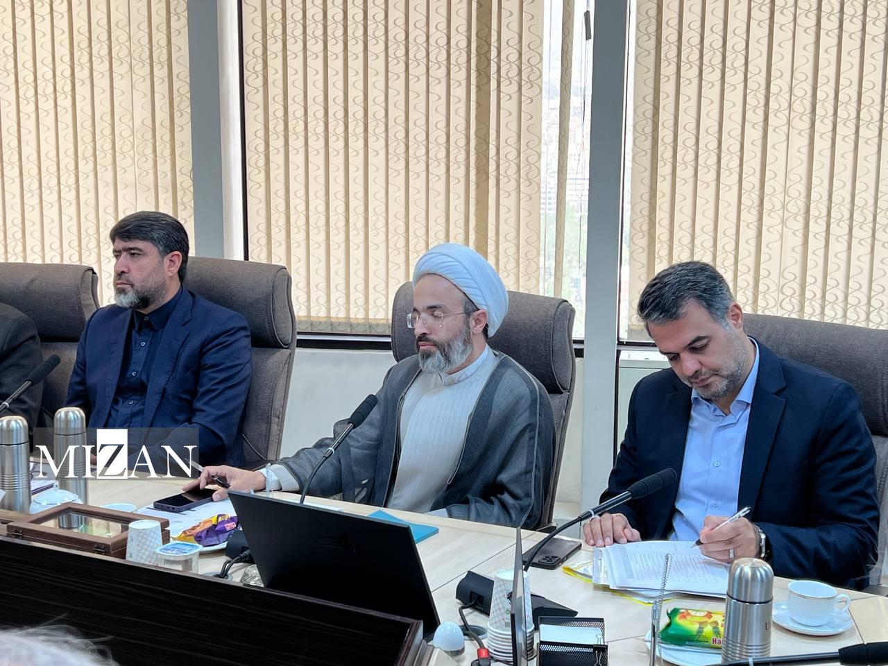 معاون نظارت بر اختیارات تفویضی و امور اجرایی معاونت اول قوه قضاییه: اجرای سند تحول و تعالی در اولویت دستگاه قضایی است/ رئیس مرکز پیگیری اجرای سند تحول قضایی: پیگیری واحد‌ها در سند تحول نسبت به دوره مشابه قبل چند برابر شده است