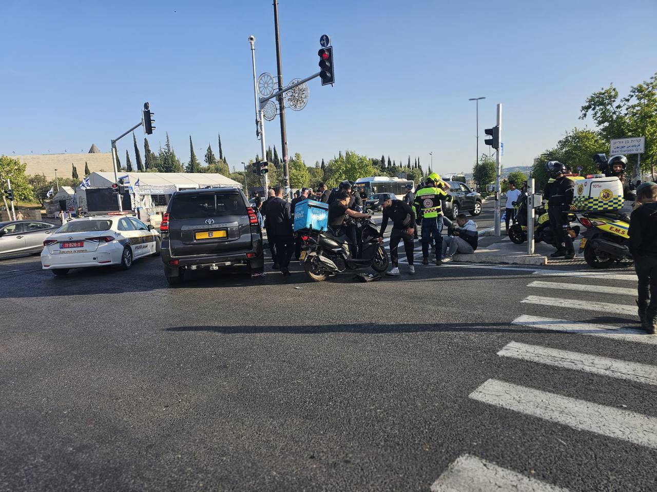 یدیعوت آحارانوت: کاروان نتانیاهو در قدس دچار سانحه رانندگی شد یدیعوت آحارانوت: کاروان نتانیاهو در قدس دچار سانحه رانندگی شد