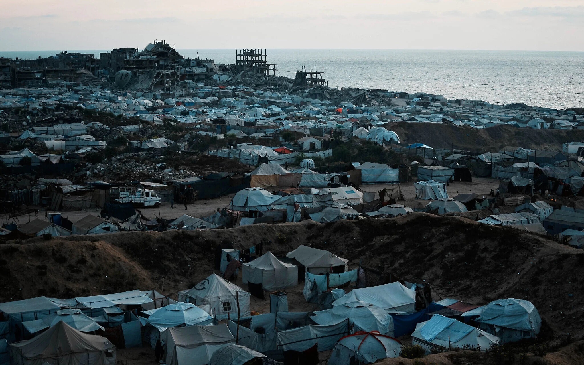 مراکز توزیع کمک‌های بشردوستانه در غزه یا تله مرگ؟