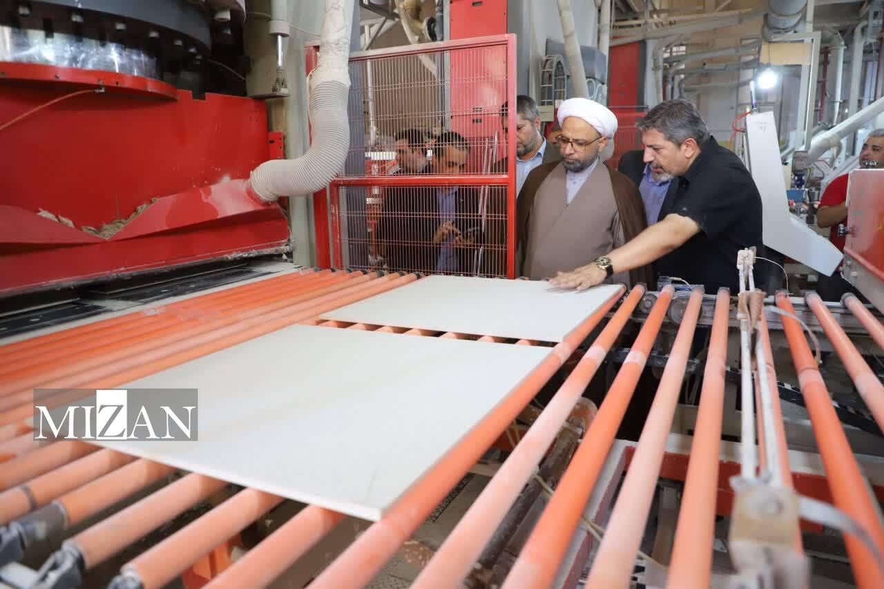 رئیس کل دادگستری استان یزد از حوزه قضایی میبد بازدید کرد رئیس کل دادگستری استان یزد از حوزه قضایی میبد بازدید کرد