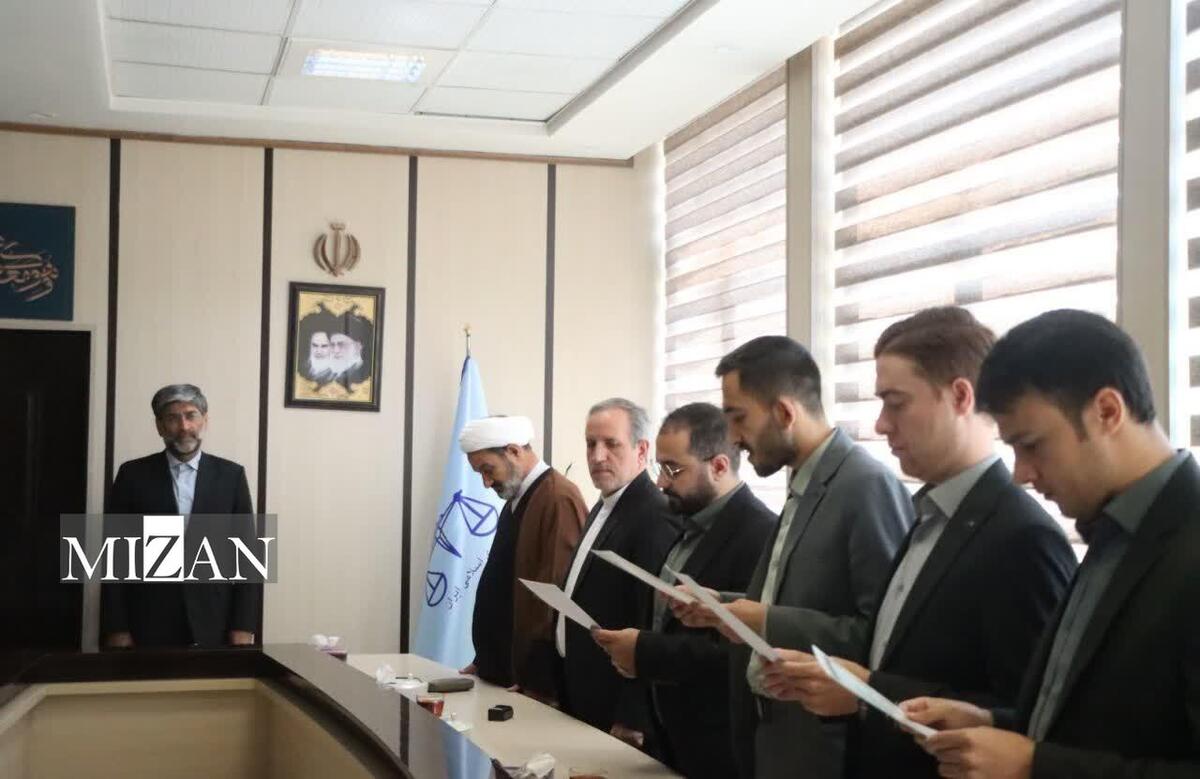 آیین تحلیف ۴ نفر از قضات جدیدالورود به دادگستری آذربایجان غربی/ عتباتی:۳۷ نفر قاضی جدید در سال ۱۴۰۴ جذب دادگستری استان شده است