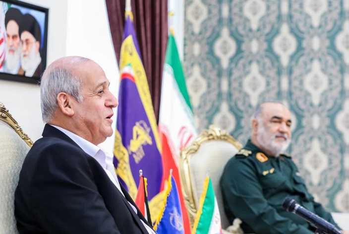 دیدار جمیل مزهر با فرمانده کل سپاه