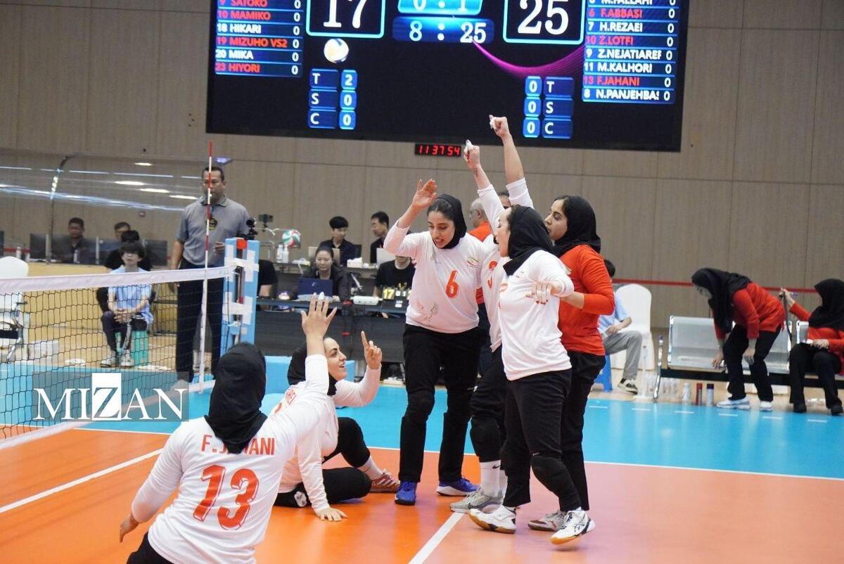 والیبال نشسته قهرمانی زنان آسیا| صعود تیم ملی ایران به نیمه‌نهایی با شکست مغولستان