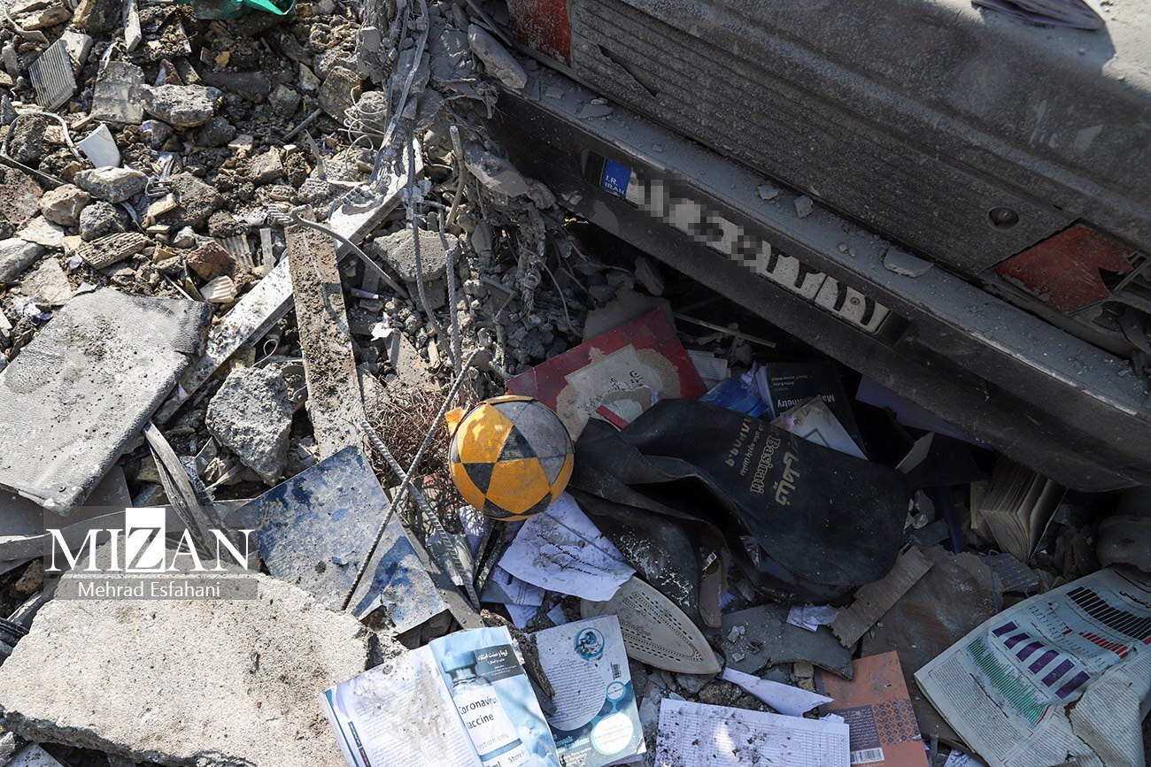 تجاوز رژیم صهیونیستی به ایران/ شهادت تعدادی از فرماندهان نظامی و دانشمندان هستهای/ غیر نظامیان در میان شهدا/ پاسخ کوبنده و پشیمانکننده در انتظار رژیم صهیونی تجاوز رژیم صهیونیستی به ایران/ شهادت تعدادی از فرماندهان نظامی و دانشمندان هستهای/ غیر نظامیان در میان شهدا/ پاسخ کوبنده و پشیمانکننده در انتظار رژیم صهیونی