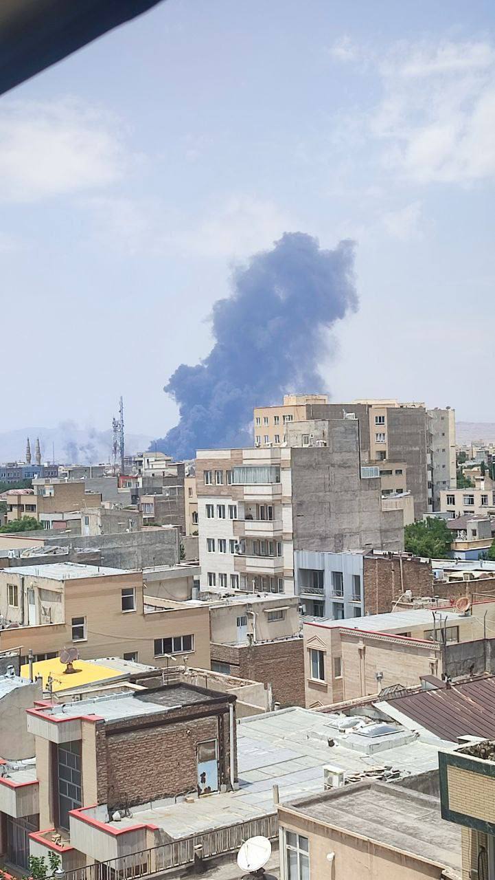 تجاوز رژیم صهیونیستی به ایران/ غیر نظامیان در میان شهدا/ فرماندهان جدید سپاه پاسداران، ستاد کل نیروهای مسلح و قرارگاه مرکزی خاتم الانبیاء (ص) منصوب شدند/ پاسخ کوبنده و پشیمانکننده در انتظار رژیم صهیونی تجاوز رژیم صهیونیستی به ایران/ غیر نظامیان در میان شهدا/ فرماندهان جدید سپاه پاسداران، ستاد کل نیروهای مسلح و قرارگاه مرکزی خاتم الانبیاء (ص) منصوب شدند/ پاسخ کوبنده و پشیمانکننده در انتظار رژیم صهیونی