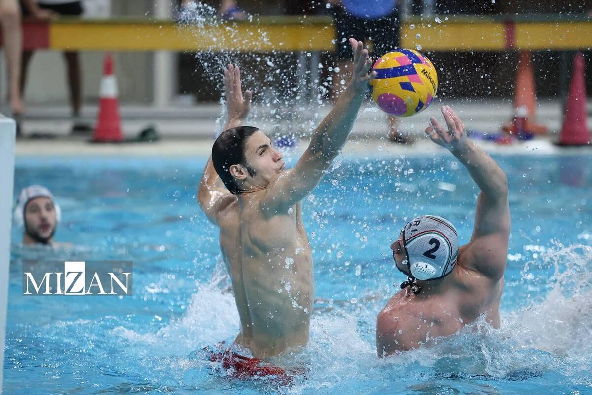 واترپلوی جوانان جهان| پیروزی تیم ملی در نخستین بازی برابر نیوزیلند و بوسه بر پرچم مقدس ایران + فیلم